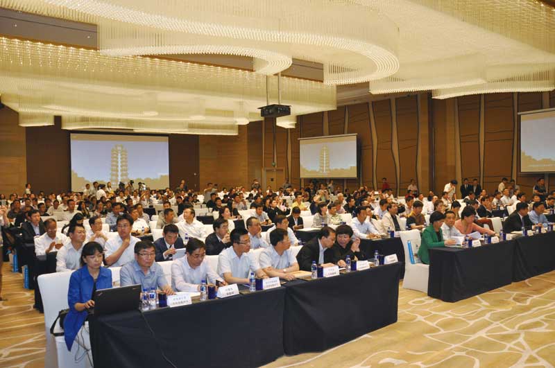研讨,项目介绍会现场(约500人参加会议).